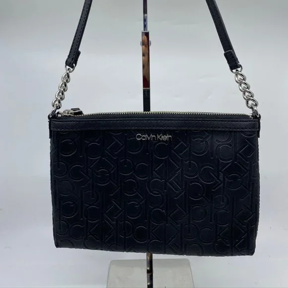 Calvin Klein Black Leather Wristlet - Picture 8 of 8